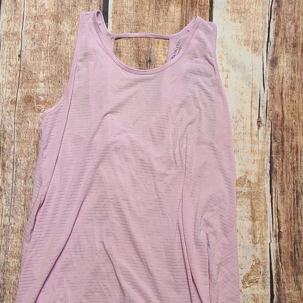 Athleta essence tie back top - Picture 3 of 5